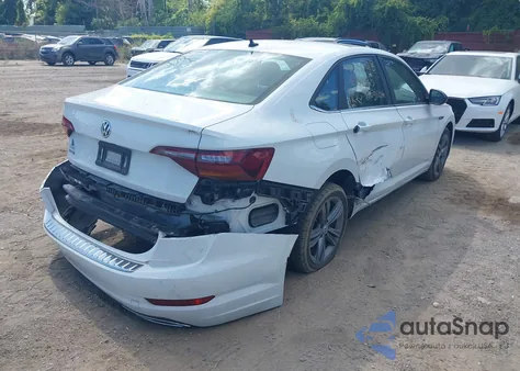 2019 Volkswagen Jetta 1.4T R-Line/1.4T S/1.4T Se из США, поврежденный, VIN 3VWC57BUXKM195285
